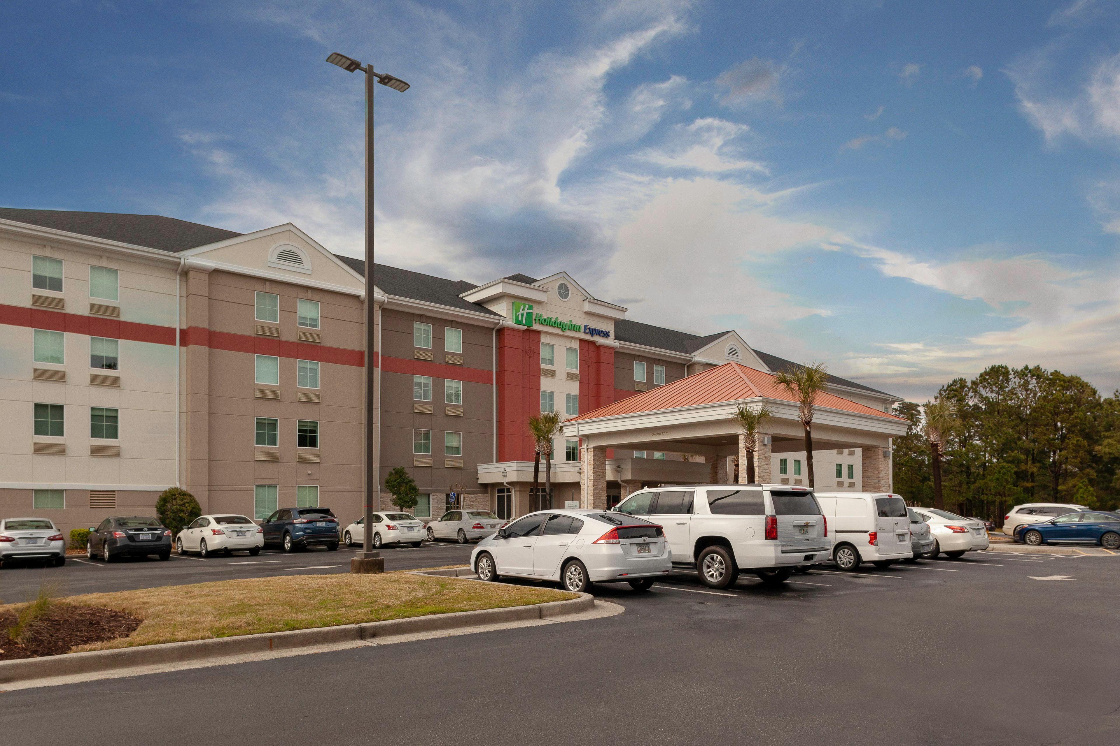 Holiday Express Myrtle Beach-broadway At The Beach By Ihg Resort Myrtle Beach