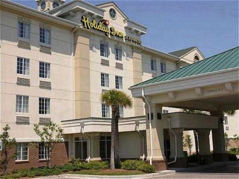 Holiday Express Myrtle Beach-broadway At The Beach By Ihg Myrtle Beach